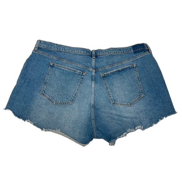 Abercrombie & Fitch Curve Love Mom Short High Rise Med Wash Denim Shorts NWT 36 - Picture 6 of 14